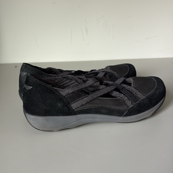 Dansko Hilde Criss Cross Comfort Shoes Size 38 - Picture 4 of 8
